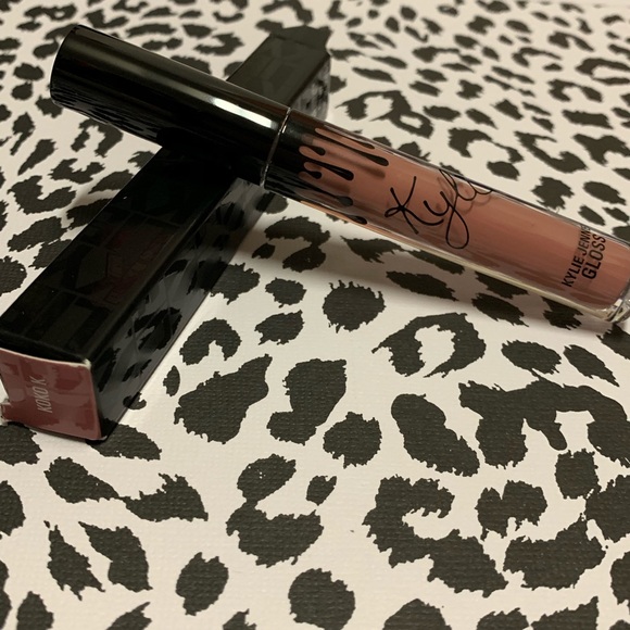 ❌SOLD❌Kylie Cosmetics Gloss in Koko K - Picture 5 of 6